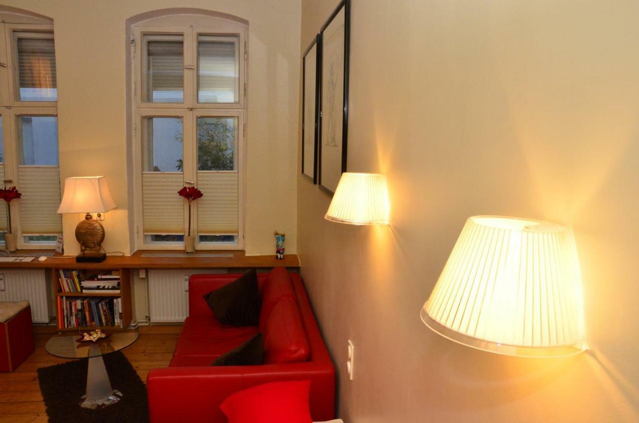 Zentral Gelegen - Stilvolles Appartment In Moabit Берлин Экстерьер фото
